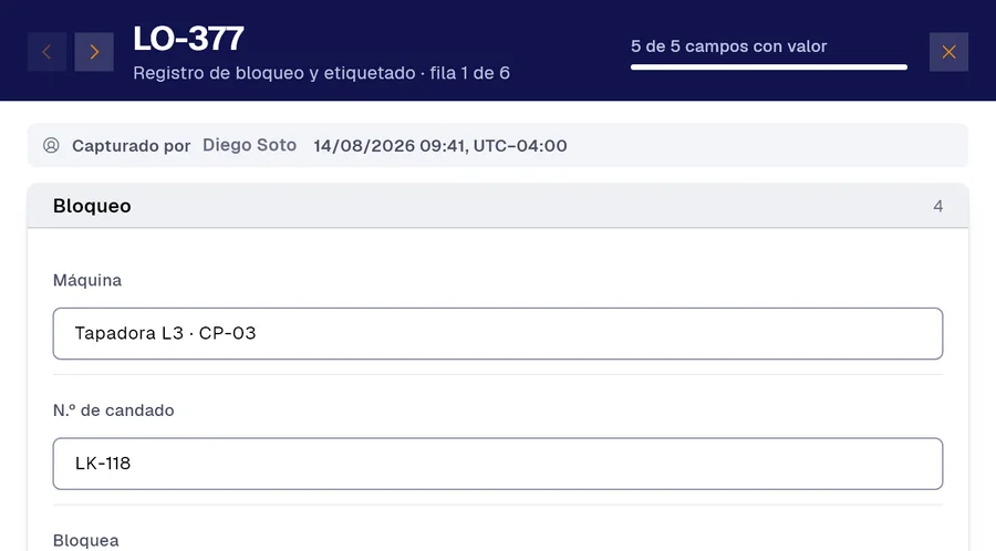 Registro LO-377 del formulario «Registro de bloqueo y etiquetado» en PAIR. Máquina: Tapadora L3 · CP-03; N.º de candado: LK-118.