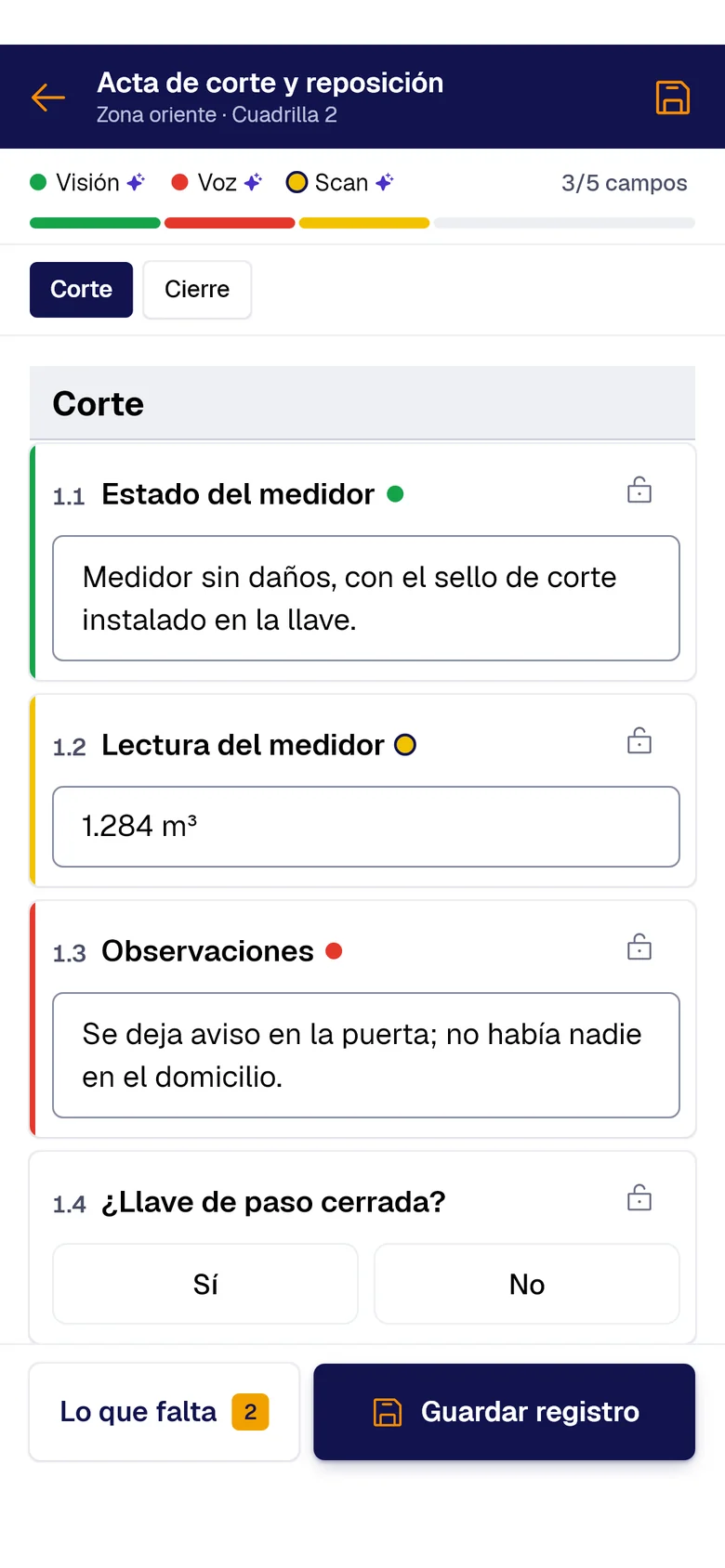Formulario «Acta de corte y reposición» en el teléfono: Estado del medidor llenado con PAIR Vision, Lectura del medidor con PAIR Scan y Observaciones con PAIR Voice, cada uno con su punto de color.
